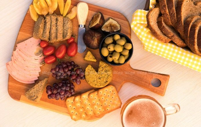 آیا گیاهخواران پنیر میخورند