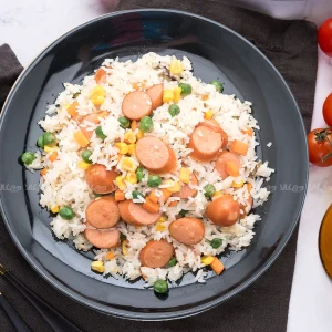 بشقاب خلاقیت با سوسیس پلو گیاهی