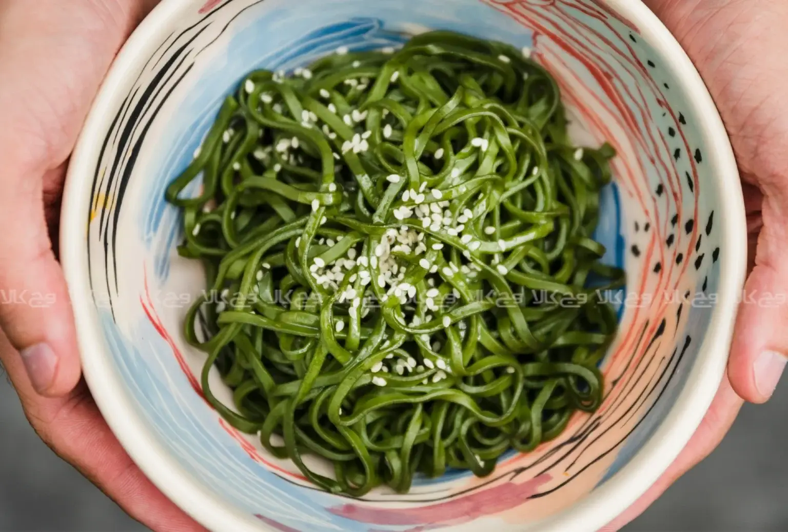 طرز تهیه خمیر پاستای خانگی پروتئینی با جلبک اسپیرولینا