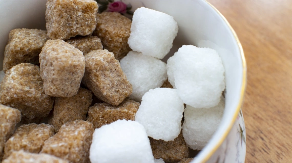 کدام شیرینکننده رژیمی مناسب شماست؟