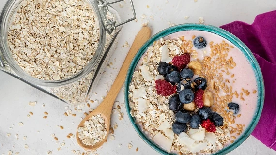 غلات کامل و پرک صبحانه راز یک شروع سالم و انرژی بخش برای روز شما