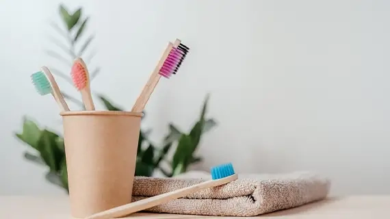 اثر میکروب ها بر سلامت دندان و لثه